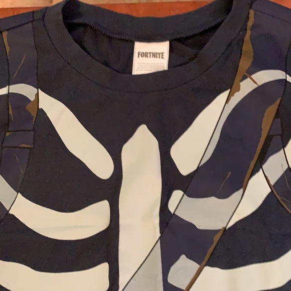 Kids Halloween Fortnight Skull Trooper costume mask/shirt /hand painted pants - Picture 7 of 16